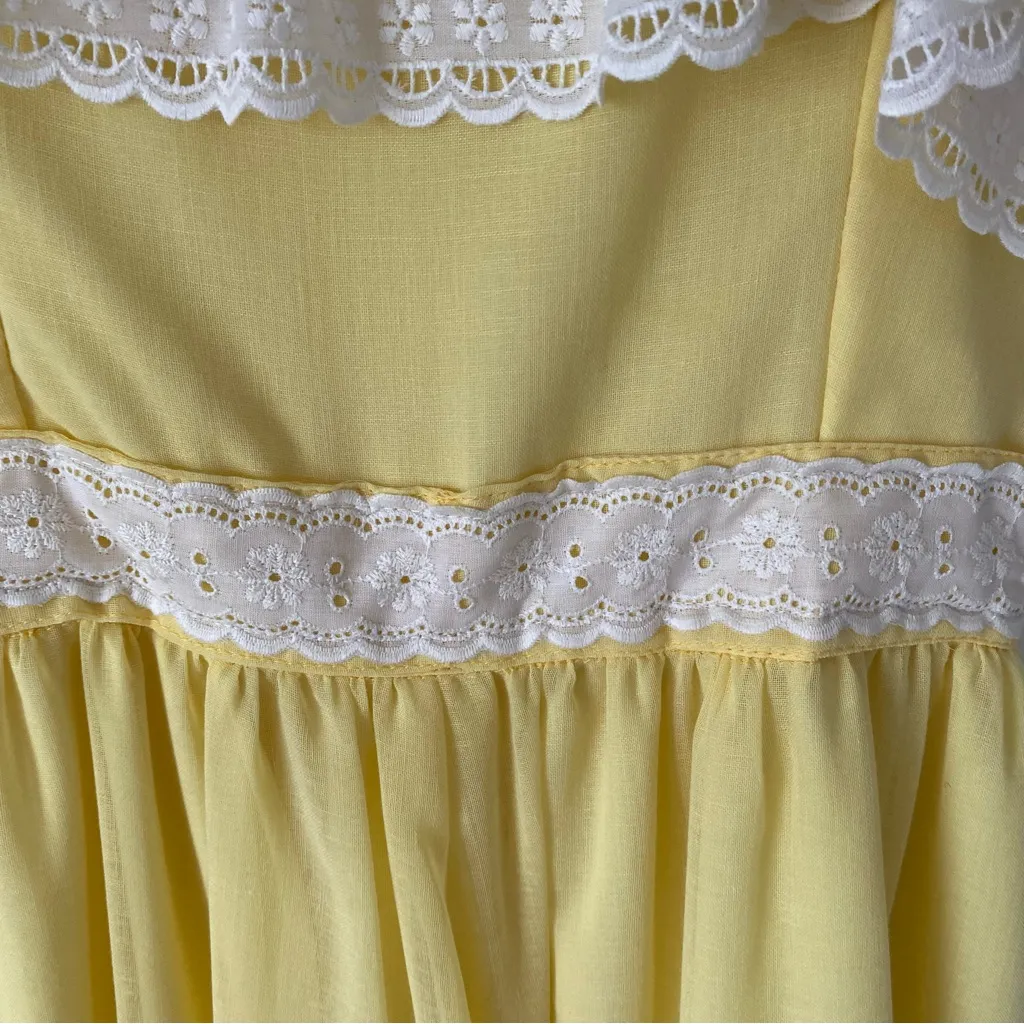 Vintage Handmade Boho Yellow White Lace Trim Ruffle Maxi Dress size small - Image 9