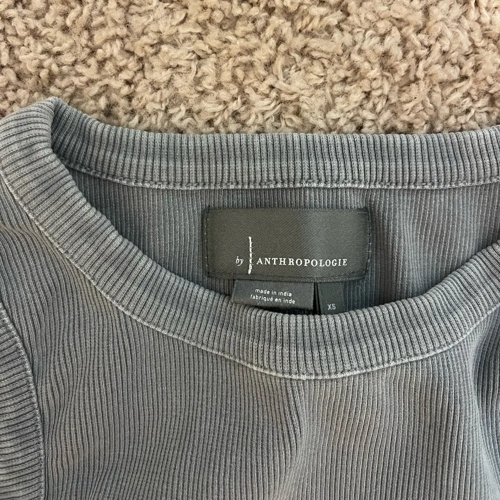 Anthropologie Blue Fitted Ribbed Tank Top - Image 2