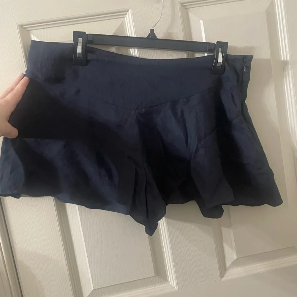 Kimchi Blue Shorts size 10 - Image 2