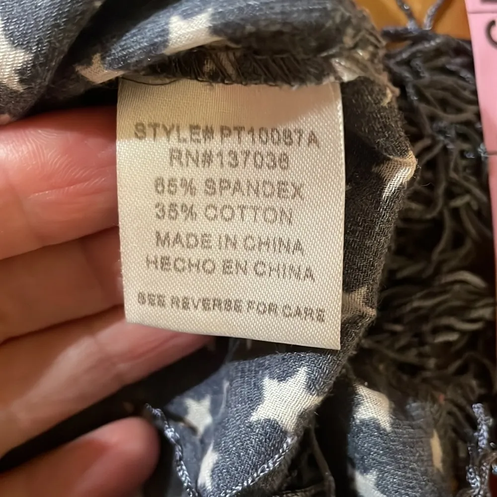 Cropped fringed star pattern sleeveless top - Image 7