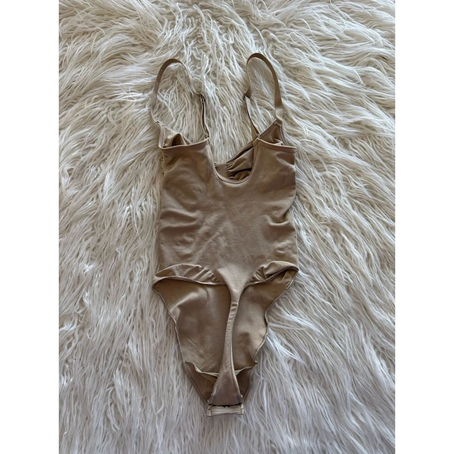 Skims Seamless Sculpt Thong Bodysuit Clay Size Medium - Image 6