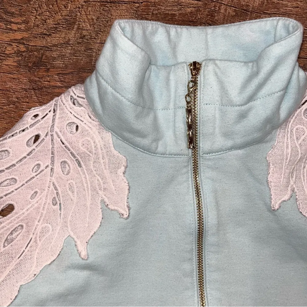 Lilly Pulitzer Skipper Popover Lacy Seasalt Tint - Image 9