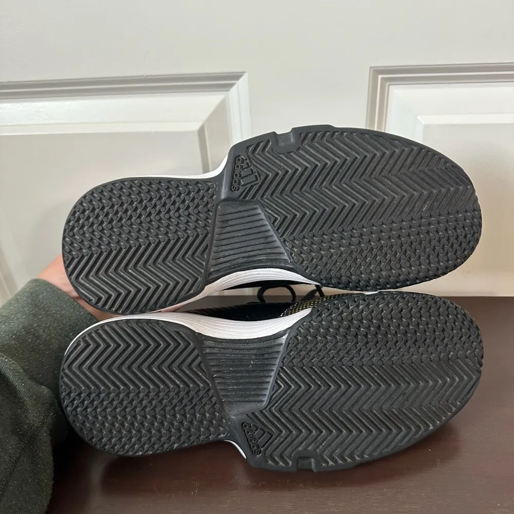 Adidas Women’s Black Size 5 Game Court Tennis Sneakers - Image 5