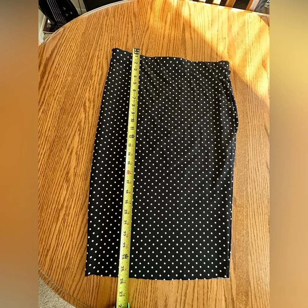 Vince Camuto Black And White Polka Dot Elastic Waist Pencil Skirt Raw Hem Sz S - Image 8