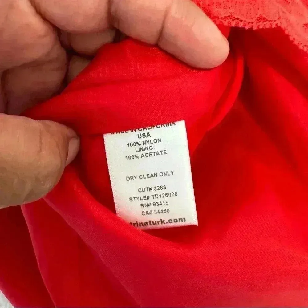 Trina‎ Turk Red Eyelet Dress Size 2 Peekaboo Back Cut Out - Image 9