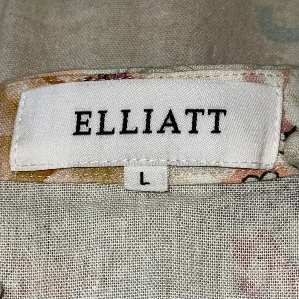 Elliatt Sz L Light Gray Floral Linen Blend Belted Cyprus Puff Sleeve Mini Dress - Image 10