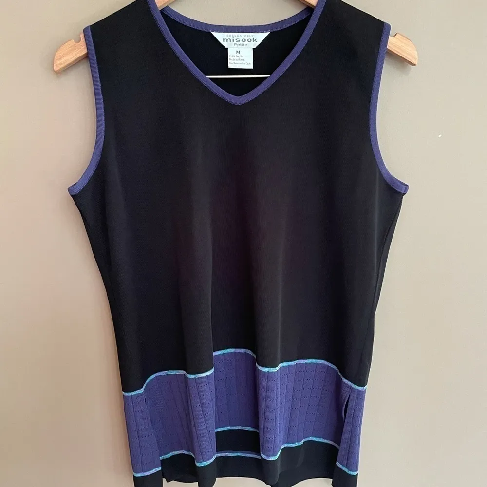 Exclusively Misook Sleeveless Top‎ Skirt Set MP - Image 3