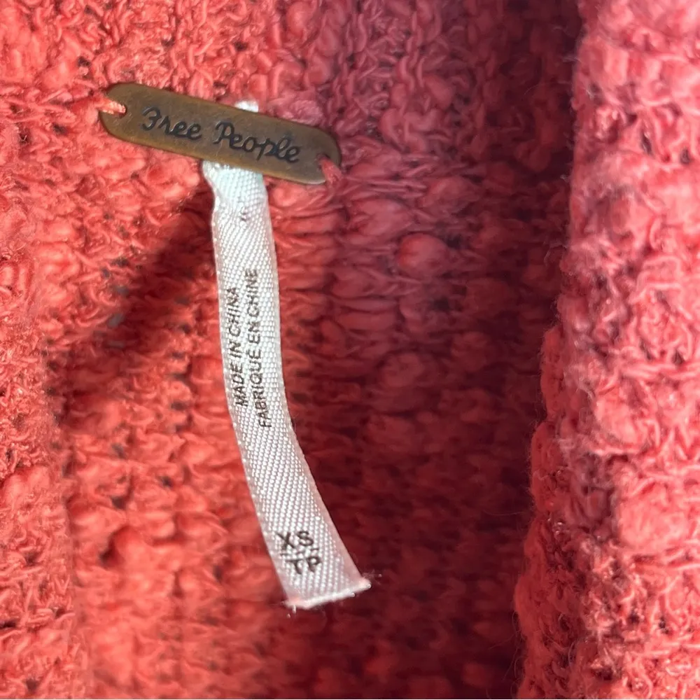 Free People Sz XS The Big Easy Cropped Cowl Neck Sweater In Coral Textured - Image 5