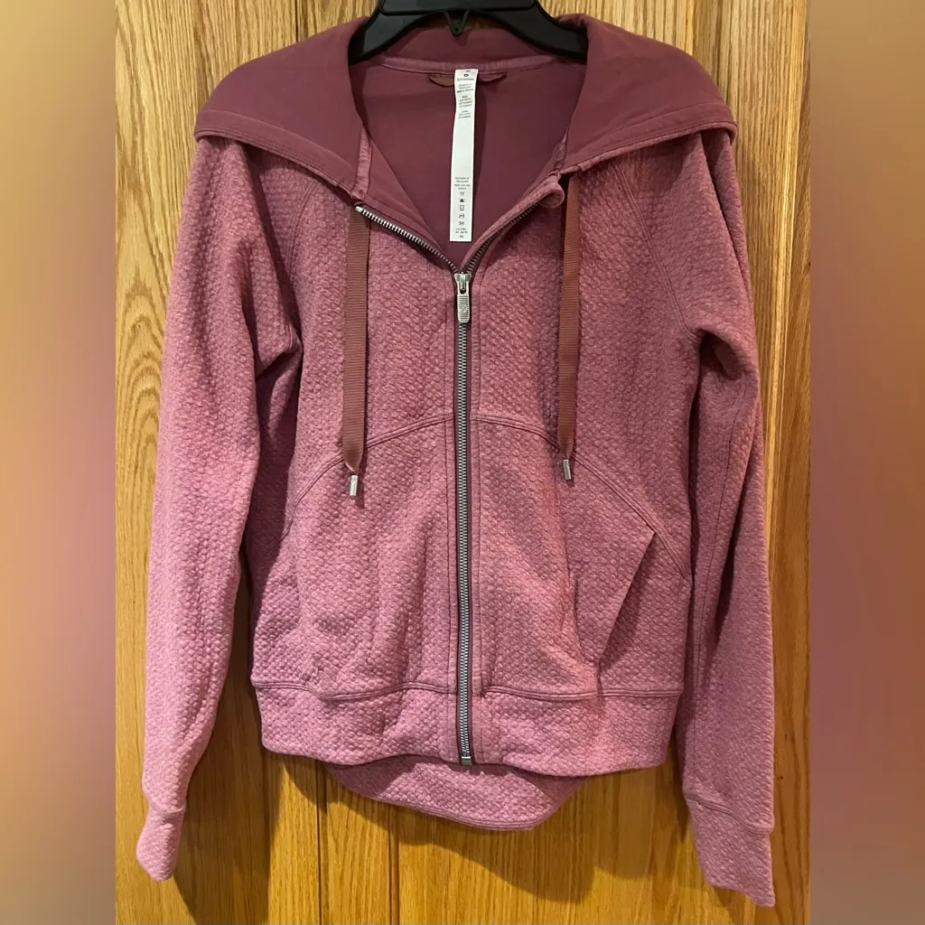 Lululemon Catch a Moment Zip Hoodie Sweatshirt‎ in Heathered So Merlot Size 2 - Image 5