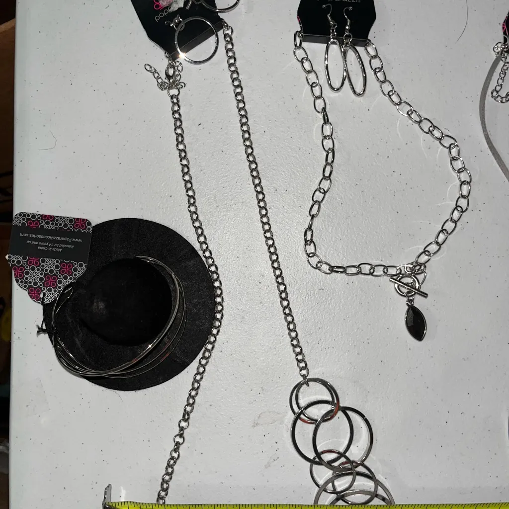 NWT Paparazzi 10 pc Bundle Silver Jewelry Set - Image 4