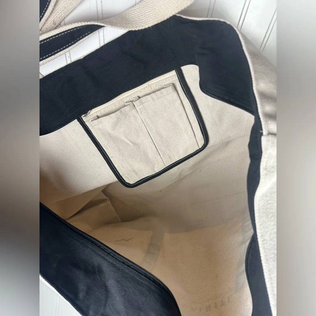 Infiniti Logo Large Canvas Carryall Tote Travel Bag NWT - Image 4