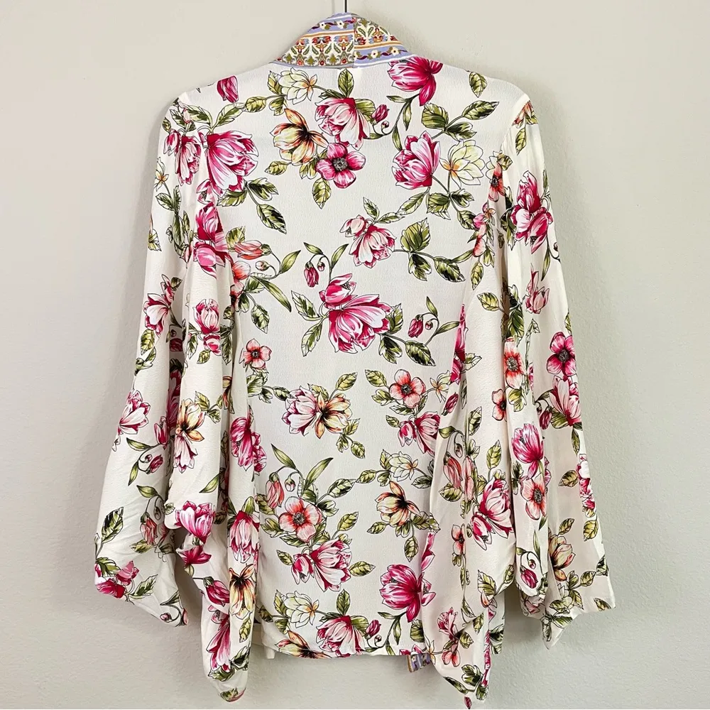 Anthropologie Akemi + Kin Floral Long Sleeve Open Short Kimono Cardigan One Size - Image 11