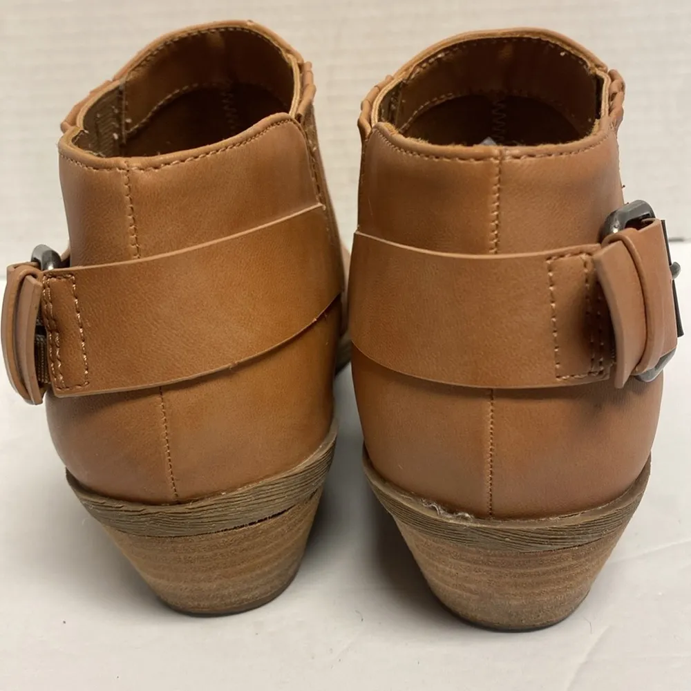Report tan leather ankle boots size 9 - Image 4