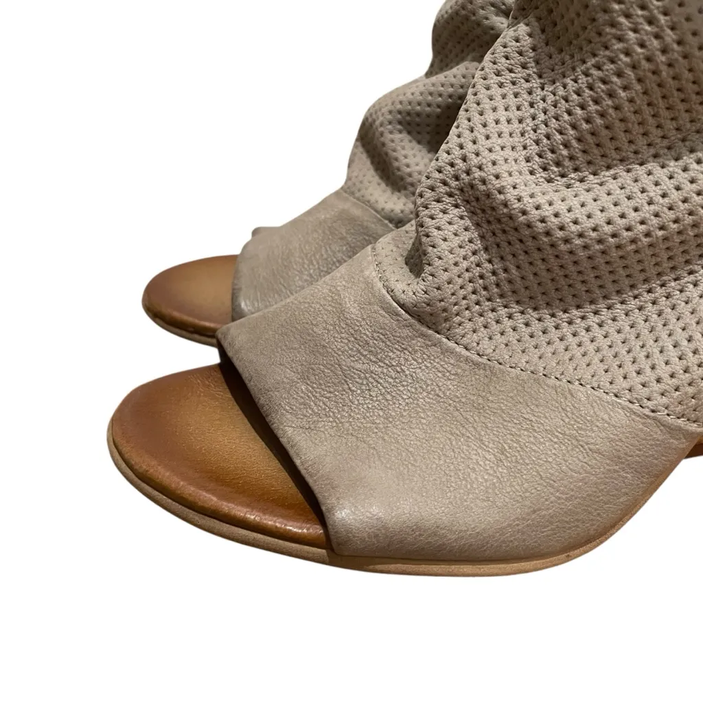 Miz Mooz Kona Sandals Beige Women Size 9 Peep Toe Slingback Perforated Wedge - Image 3