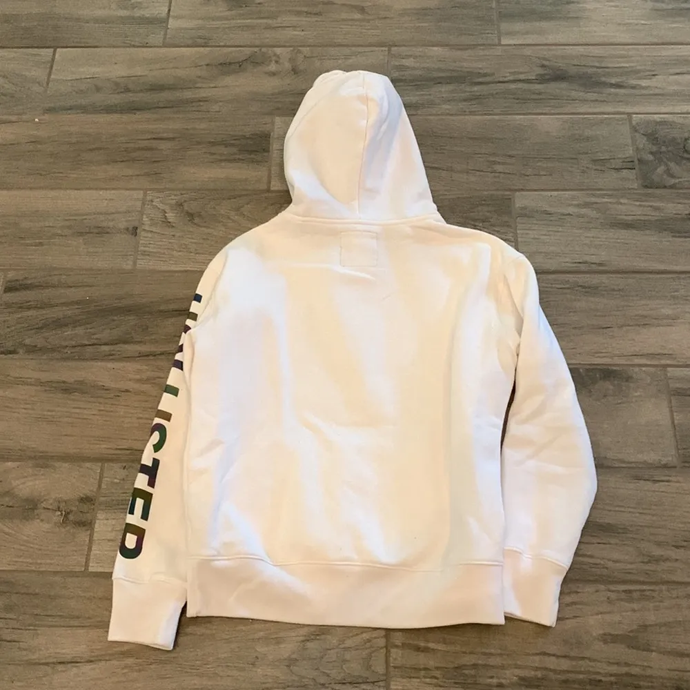 Hollister white hoodie - Image 4