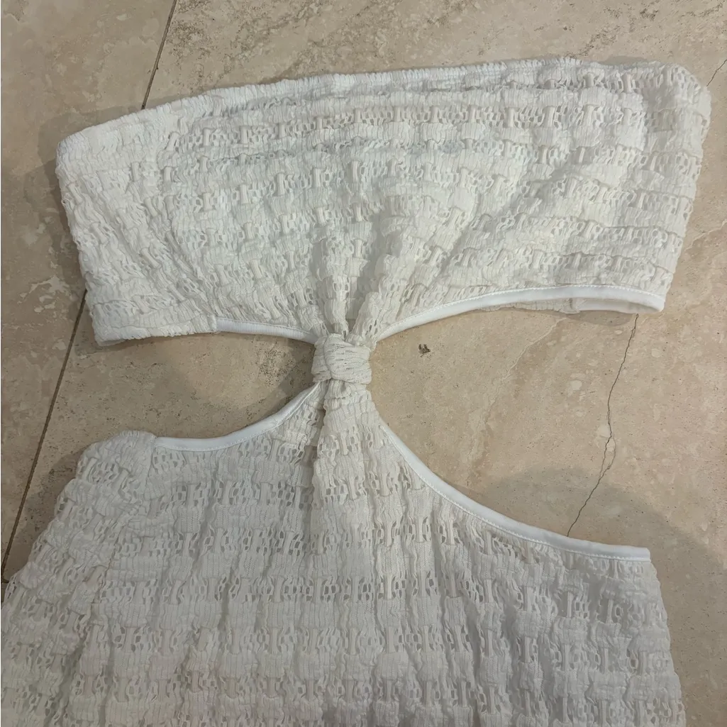 Soleia Vacation Sexy Backless Textured Fabric Fit Bodycon Midi Dress Size 6 - Image 4