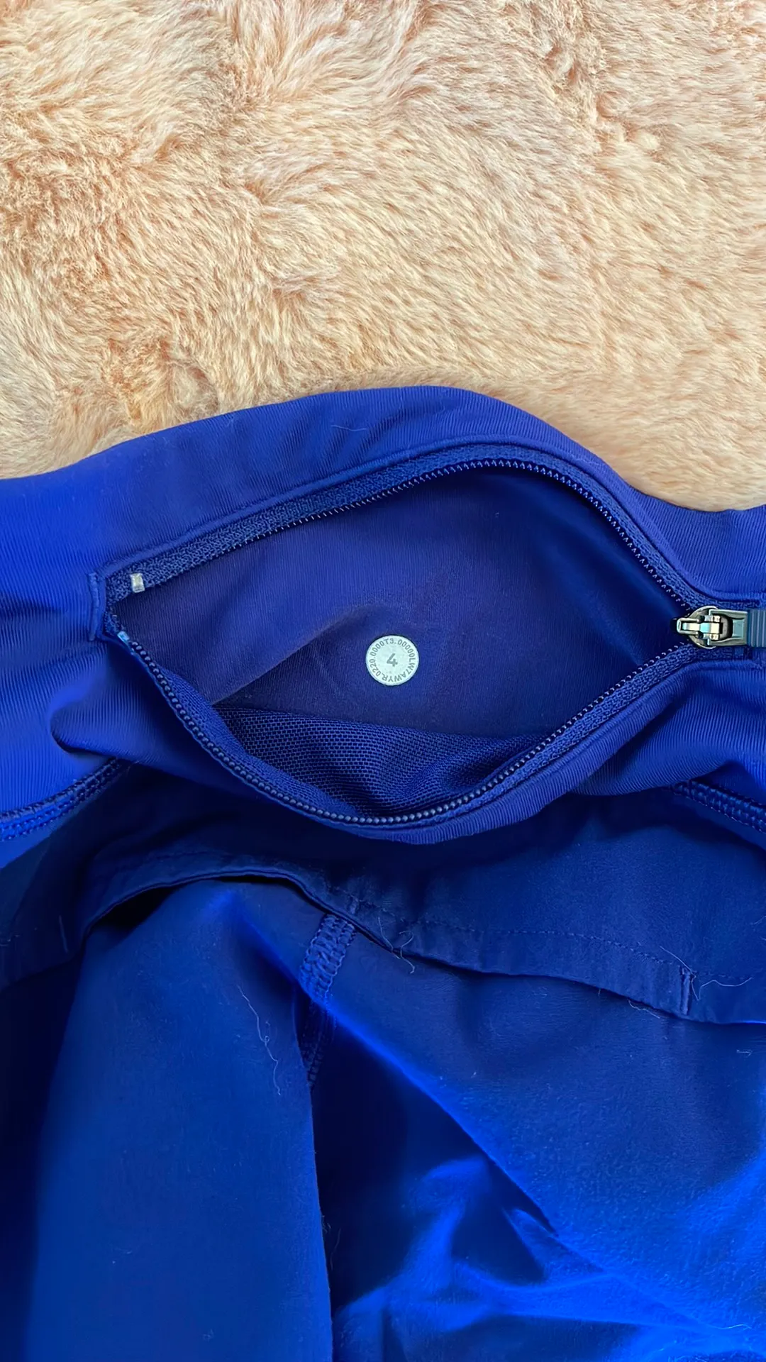 Lululemon Speed Shorts 2.5" Low-Rise - Image 4