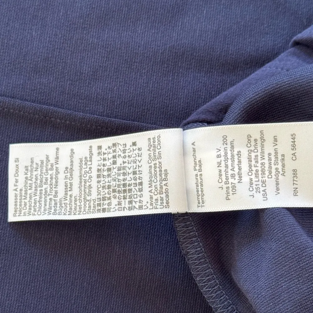 NWT J. Crew Navy Blue Pintuck Sweatpants L 1” seam separation in back easy fix - Image 10