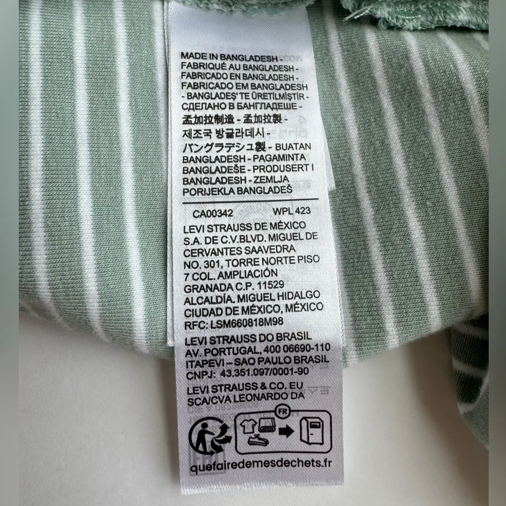 Women’s Levi’s Effortless Short Sleeve Striped Green Women's Top Size XL NWT - Image 12