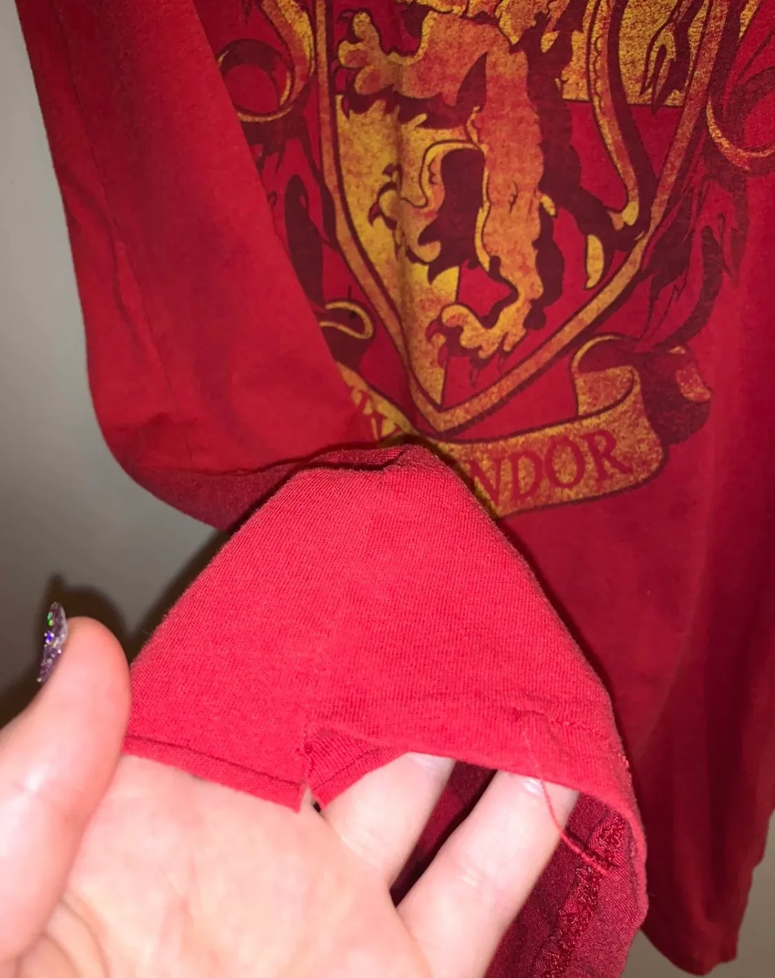 Gryffindor faded tee shirt - Image 6