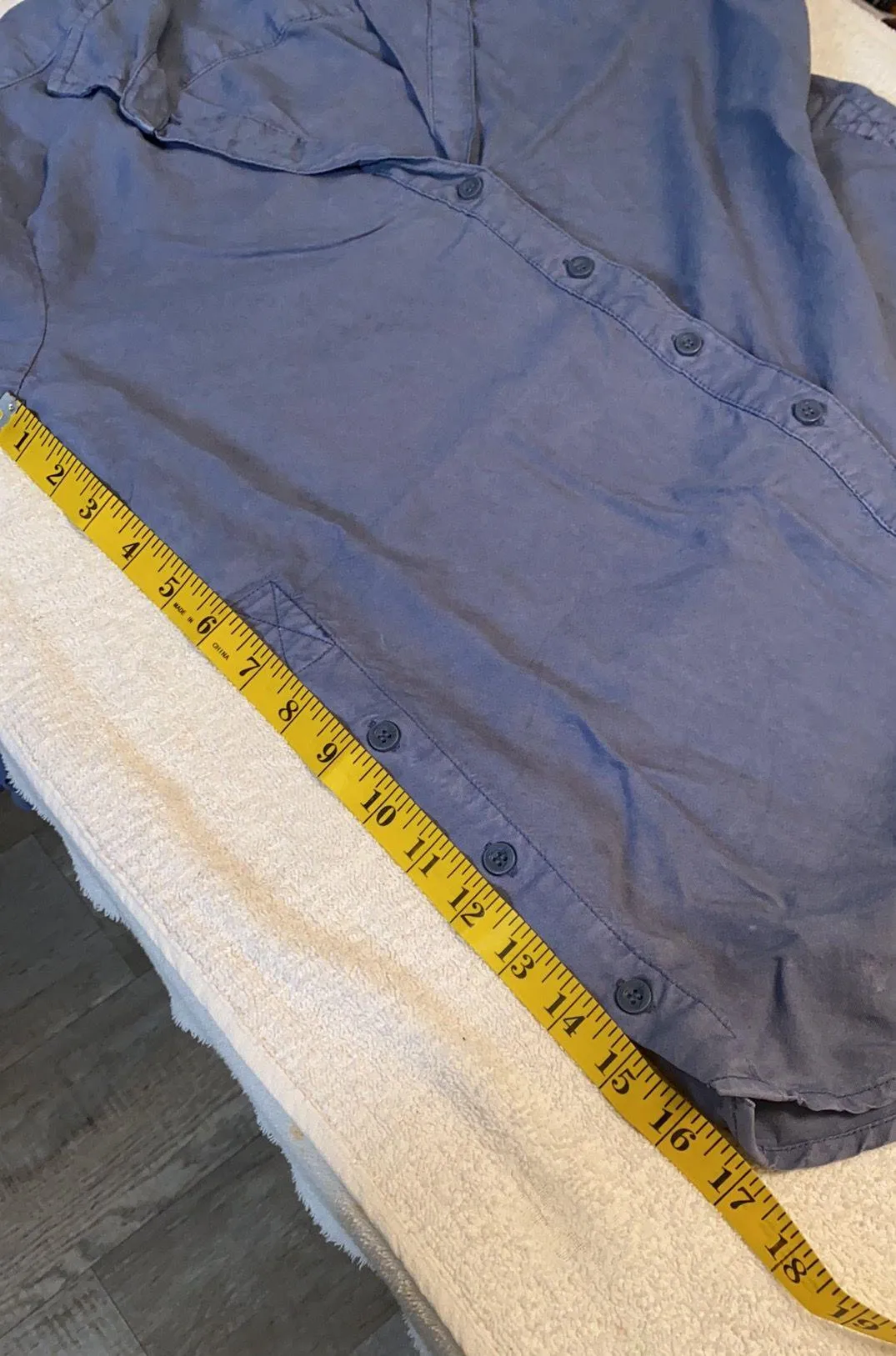 button down blouse Size small - Image 2