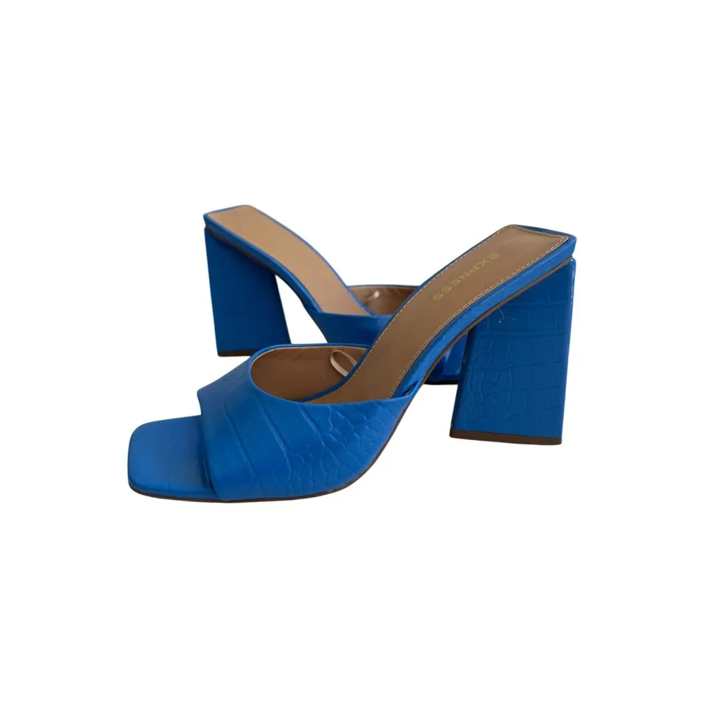 EXPRESS  Snake Embossed Blue Periwinkle Block Heels Size 8 - Image 2