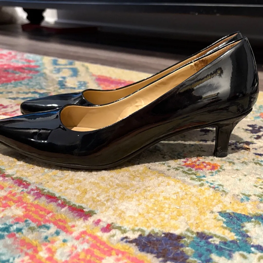 Naturalizer Black Patent Heels - Image 3