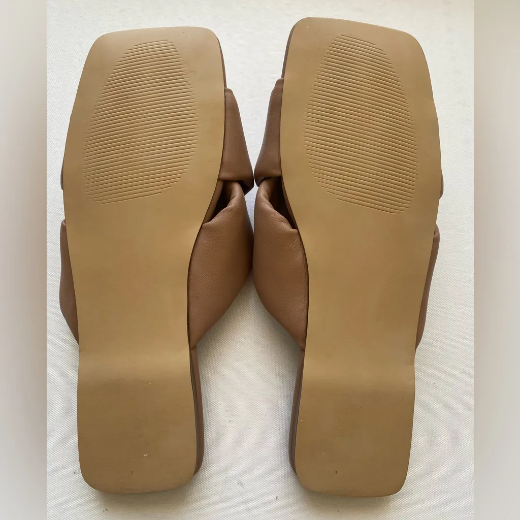 Steve Madden Marshal Tan Sandals - Image 2