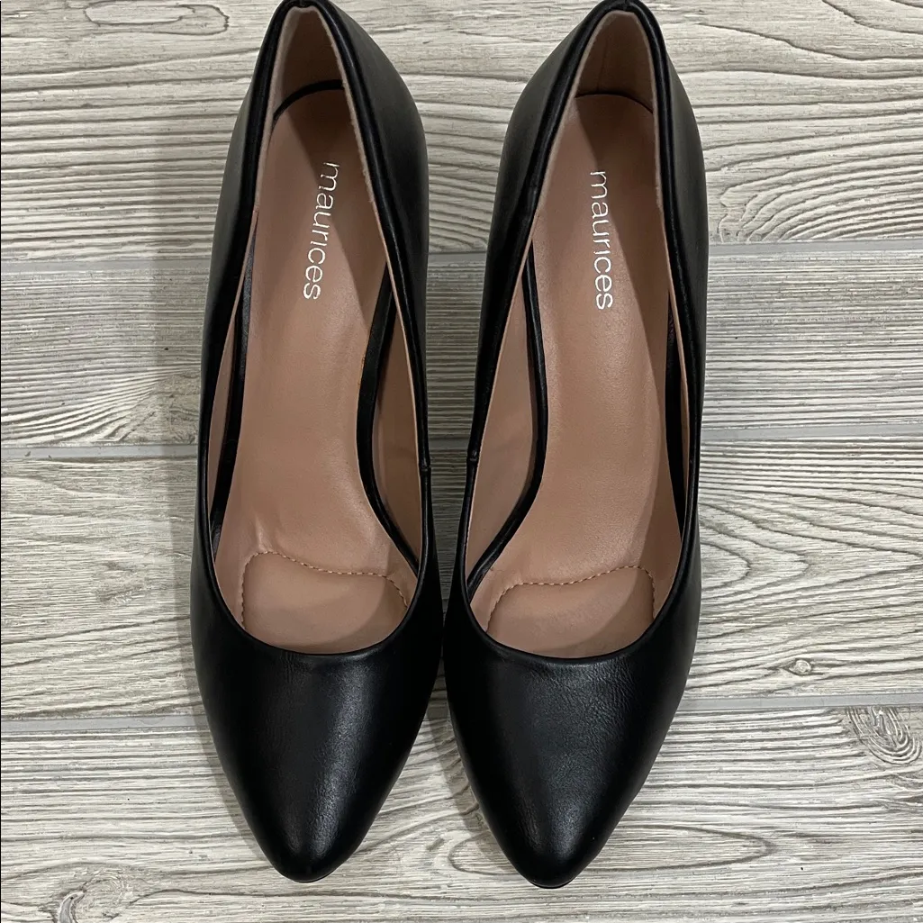 Maurices Ivy cushion sole closed toe pump - Image 2