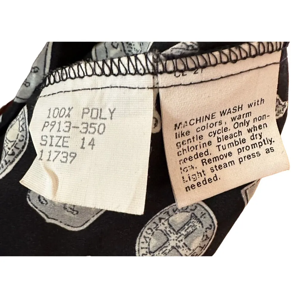 Pendleton Sophisticates Vintage Women’s Petite 14 Black Royalty Print Button Up - Image 8