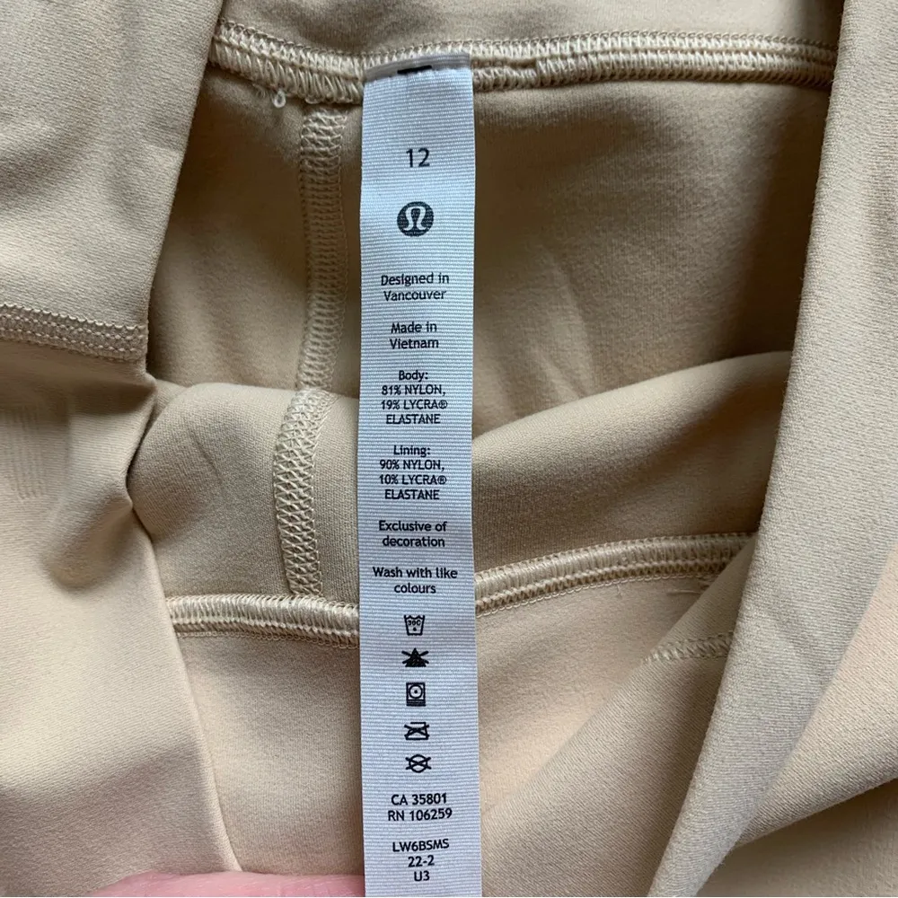 Lululemon NWT  Align High-Rise Crop 17” Prosecco - Image 5