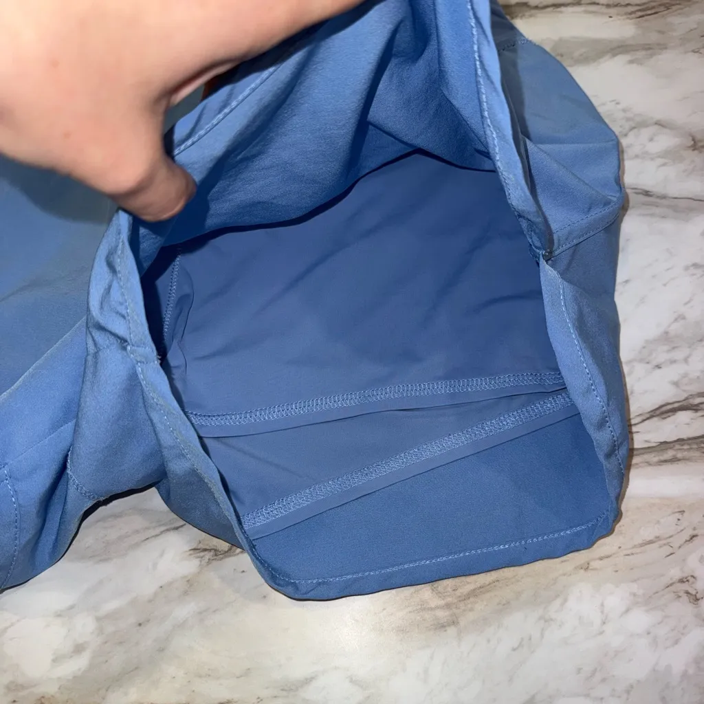 Gianni Bini Light Blue Athletic Shorts - Image 3