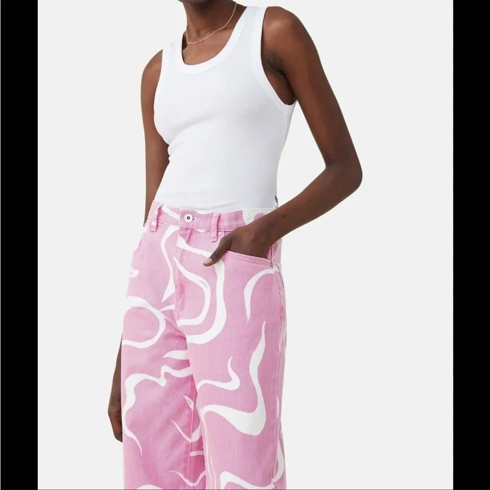 Cotton On Pink and White Swirly Loose Straight Jeans 4 - Image 4