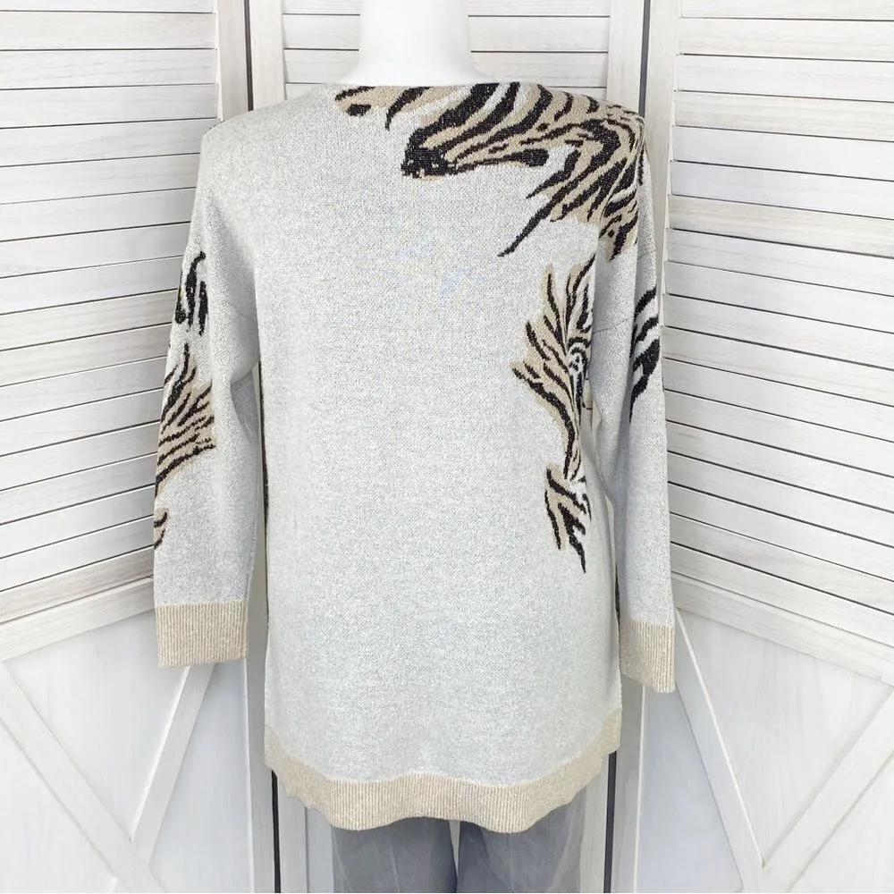 Chico’s Tiger‎ Face Stripe Tunic Sweater Gray Beige Large V Neck Pullover - Image 4