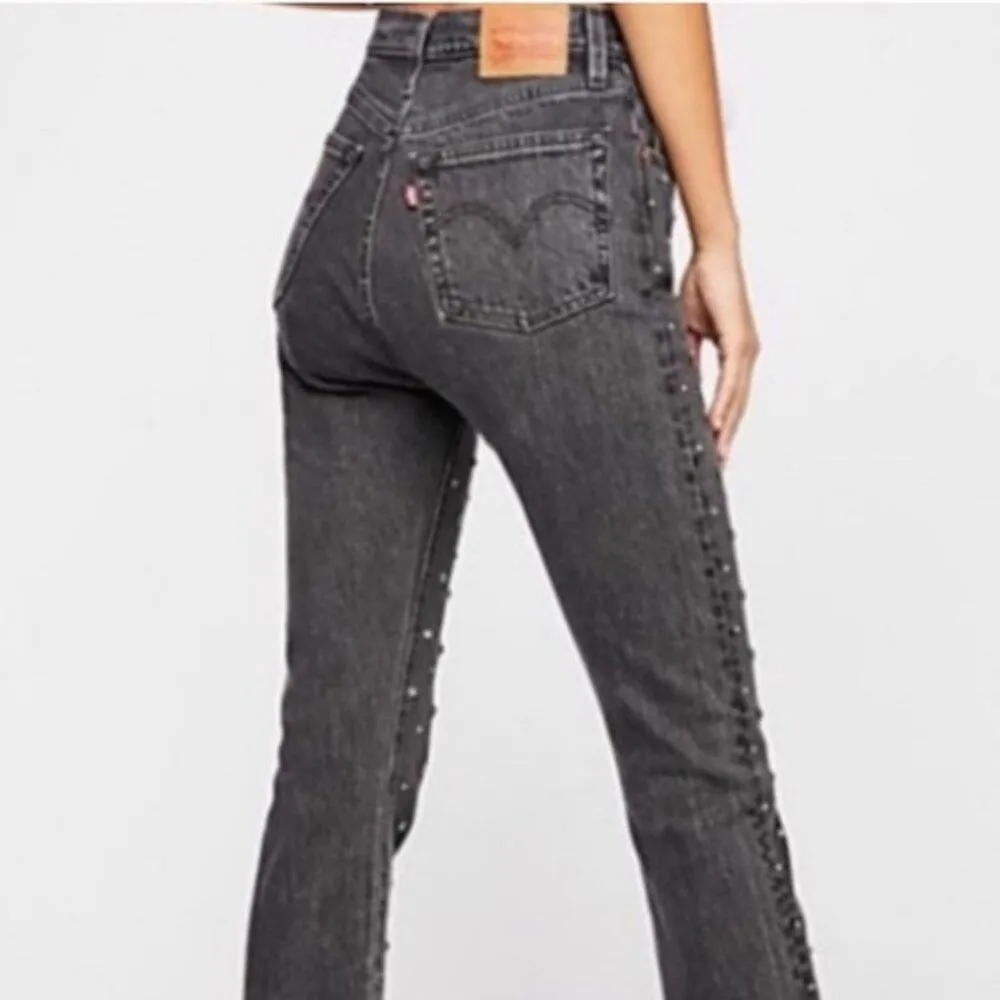 NWT Levi’s 501 studded rhinestone cropped jeans - Image 3