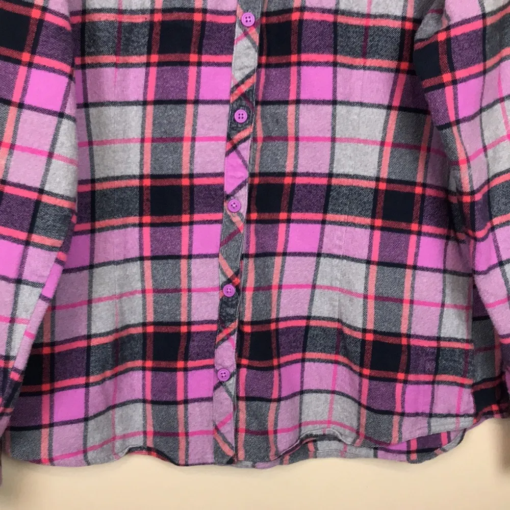 Columbia Women’s Plaid Flannel Pink Gray Black Button-Up Long Sleeve Shirt - Image 3