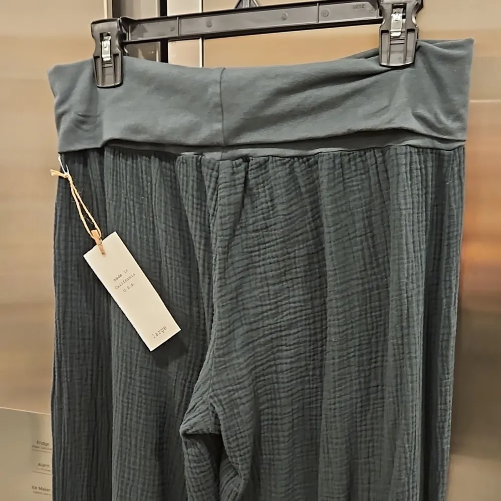 💕FRESH LAUNDRY💕 Cotton Gauze Foldover Pants ~ Dark Gray Large L NWT - Image 4