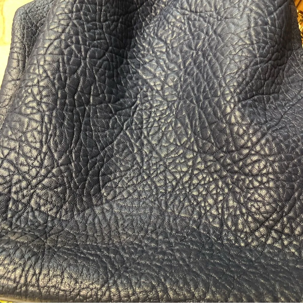 Vince Camino Pebbled Leather Bucket Bag Purse Navy Blue - Image 9