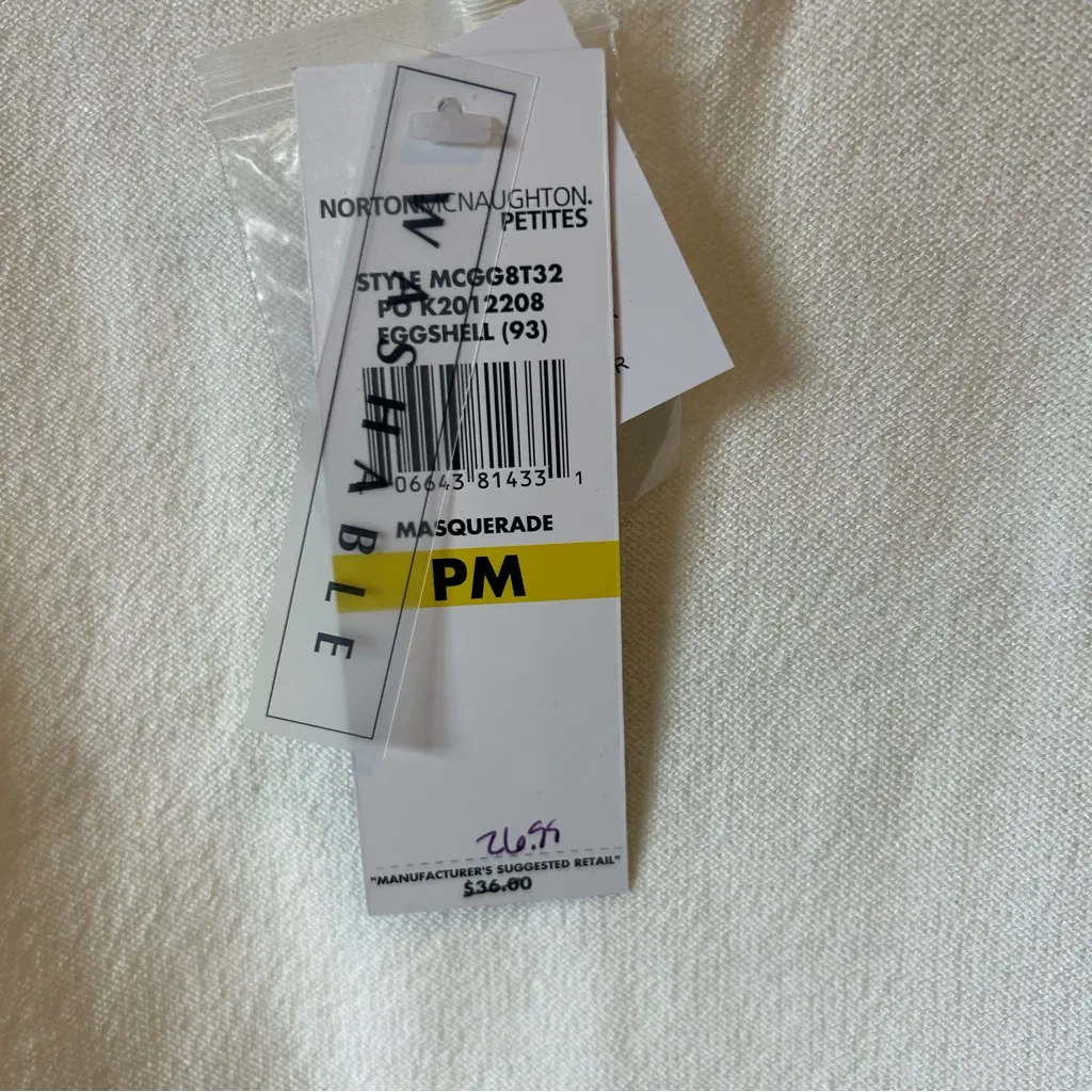 Deadstock Norton McNaughton Petites 'Masquerade' Eggshell Textured Hemmed Top:PM - Image 5