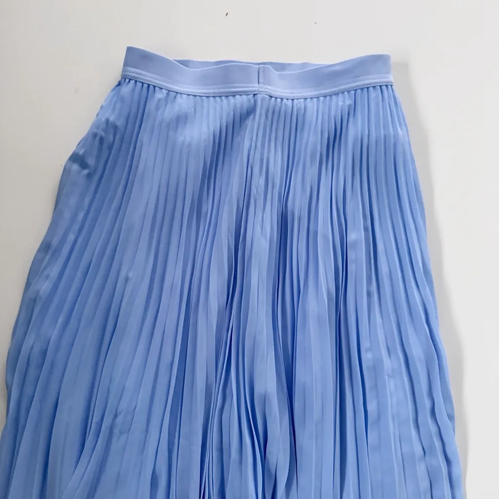 Gentle Fawn for The Jilly Box Pleated Blue Midi Skirt size Medium - Image 9