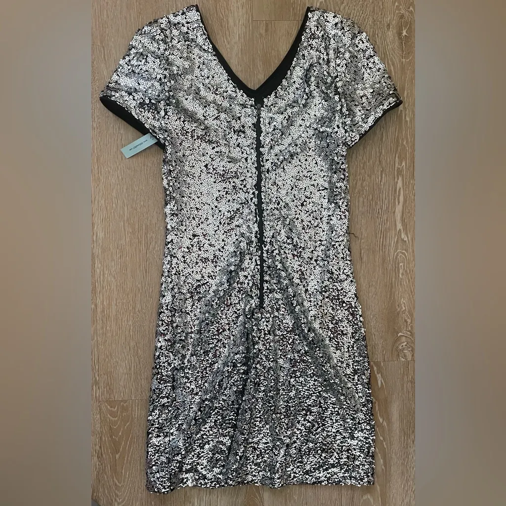NWT She + Sky  Gold Metallic silver shimmer sequin cocktail, formal dress;size S - Image 6