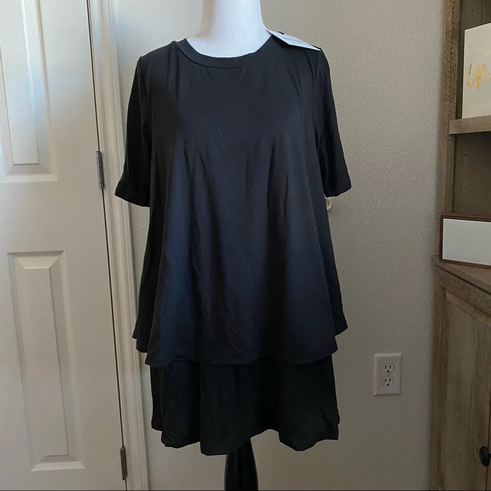 NWT Agnes & Dora Half Sleeve Tiered Tunic | Black - Image 2