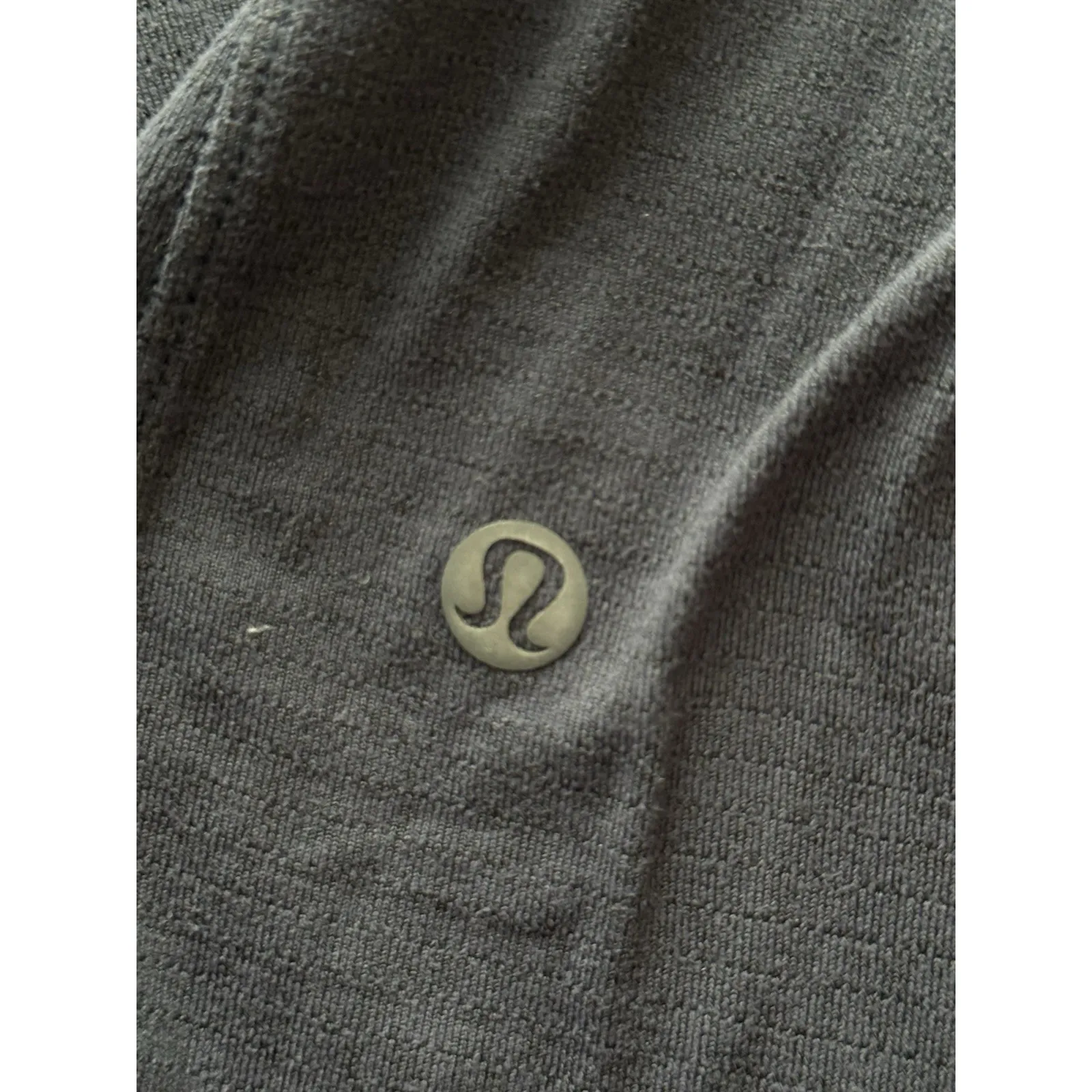 Lululemon Tank Top Womens Large Gray Sleeveless Muscle Athletic Yoga Running - Image 2