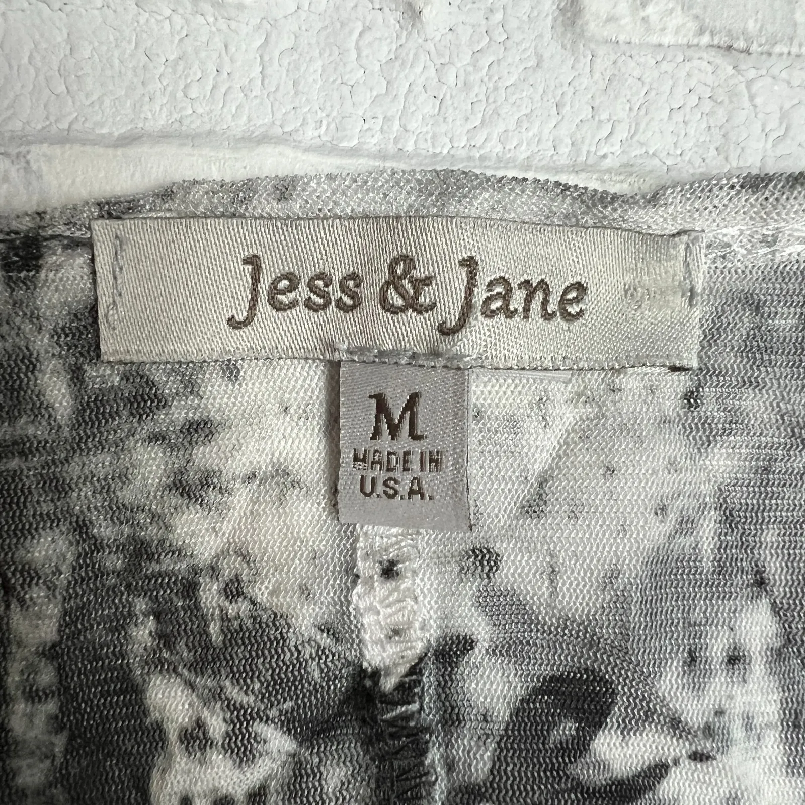 Jess & Jane Tunic Top Womens M Paris Eiffel Tower Asymmetric Hem Mesh 3/4 Sleeve Black Size M - Image 10