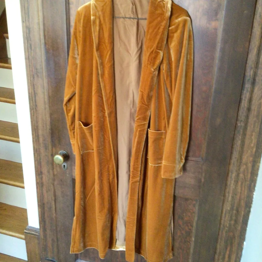 Women's Long Velvet Cardigan Jacket in Goldenrod sz large NWT Gold - Image 6