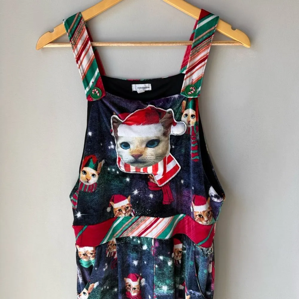 Christmas Cat Jumpsuit Eyeshadow Medium Green - Image 2