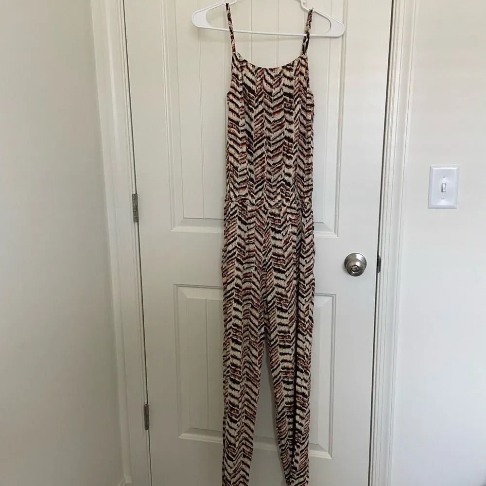 YJ Collection women’s patterned jumpsuit —‎ medium Brown - Image 6