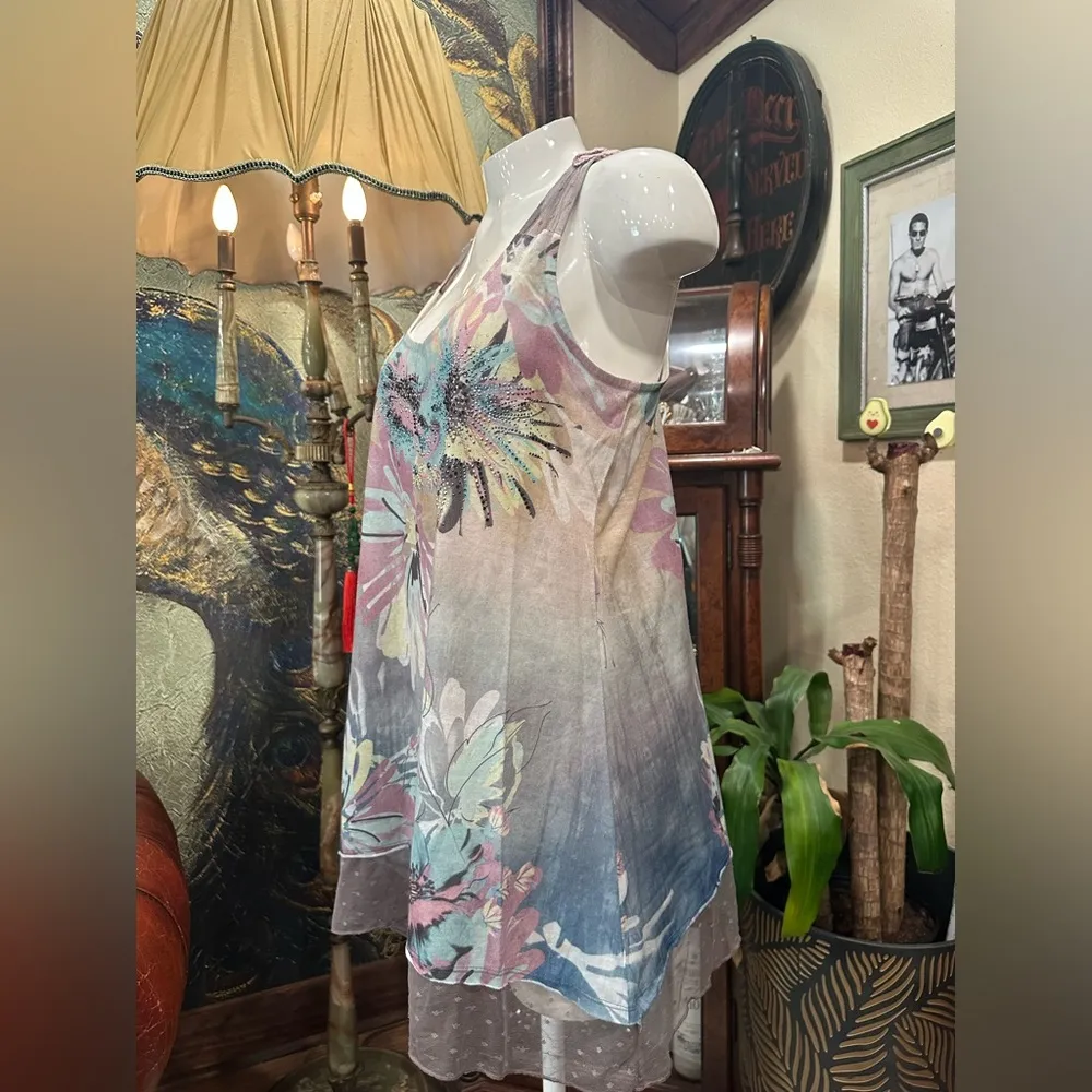 EUC Floral Sleeveless Top/ mini dress with Pastel Colors&intricate crochet back Pink Size L - Image 3