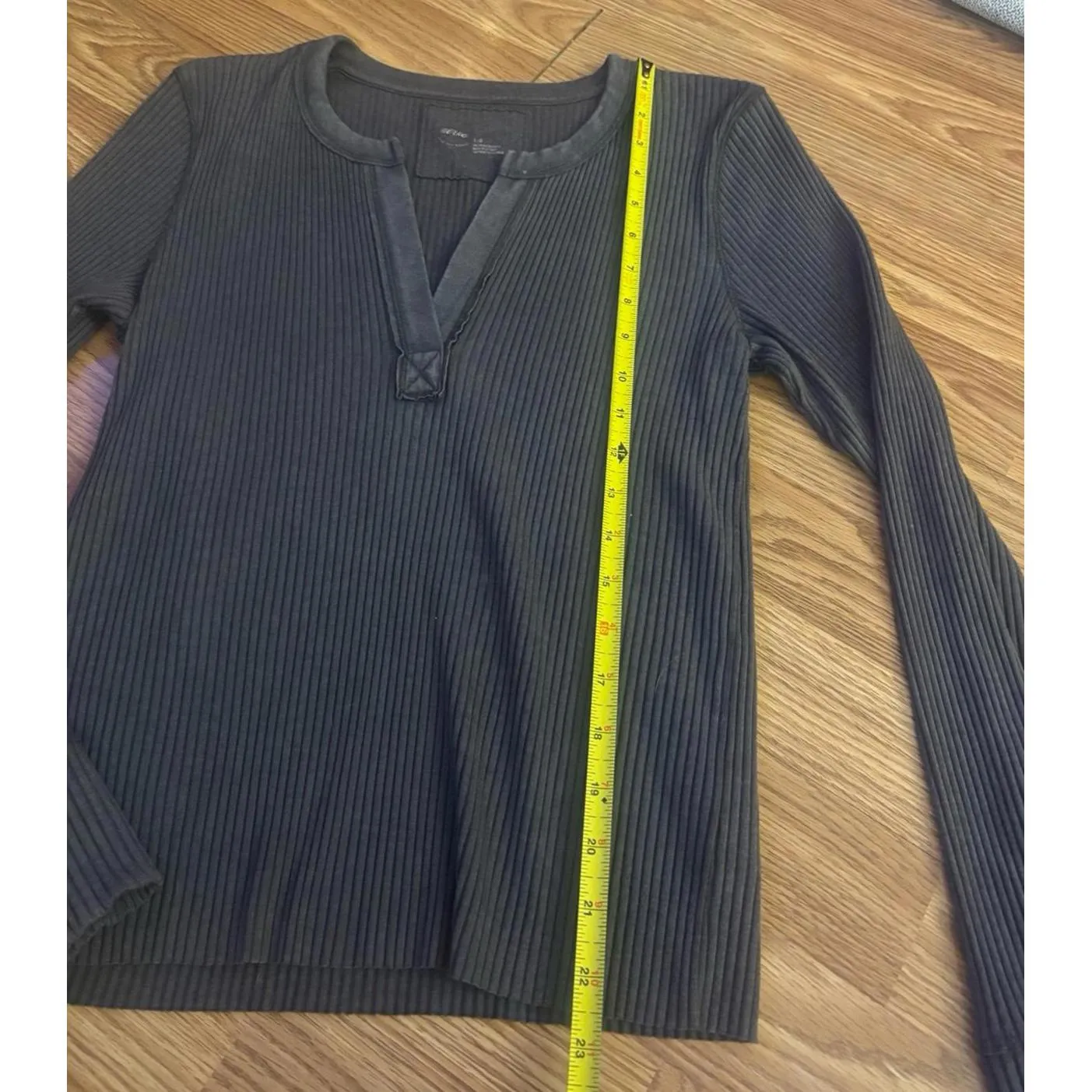 Aerie Ribbed Long Sleeve Top Size Large - Image 3