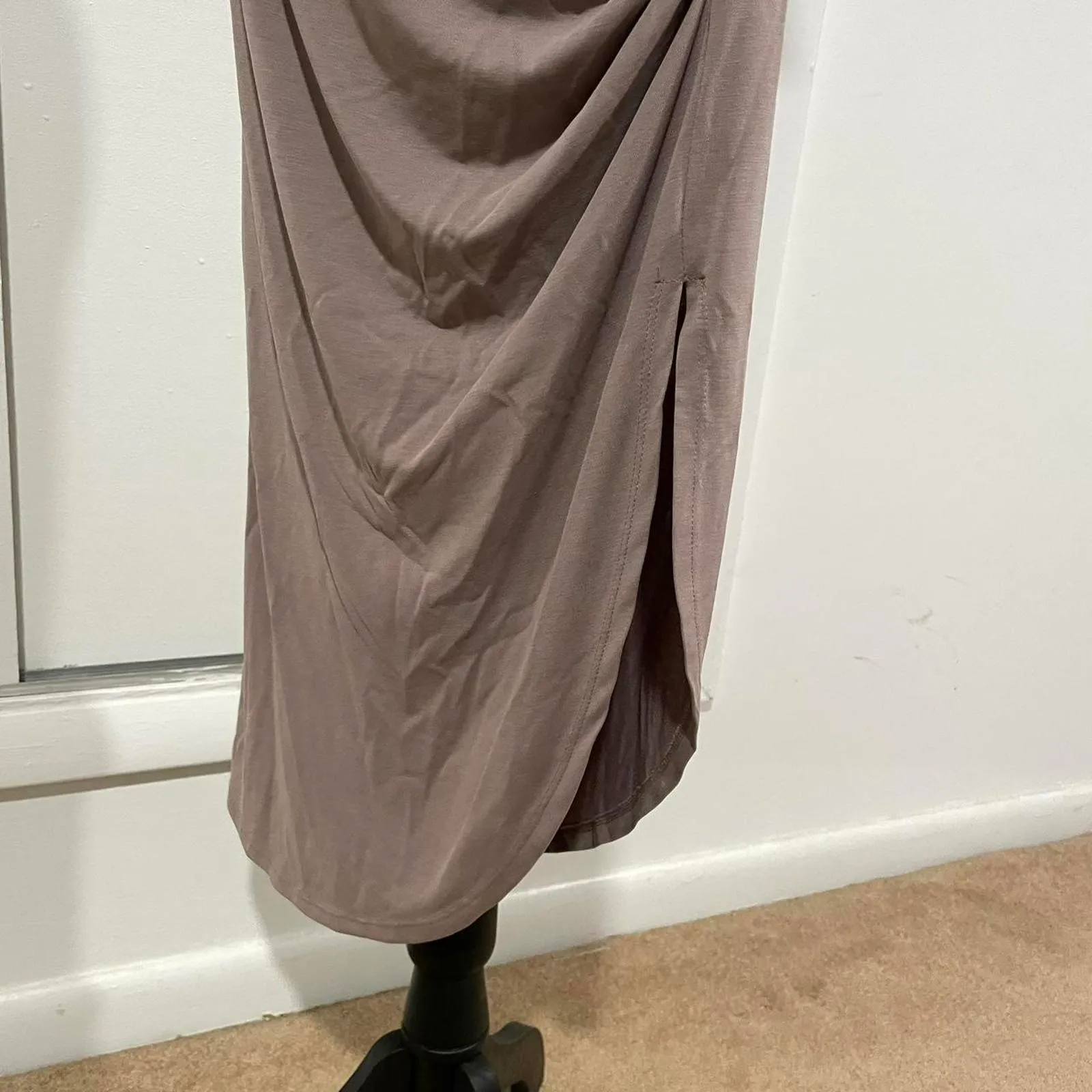 Serene Sunrise Bodycon tshirt Midi Dress. size medium, lulus - Image 6